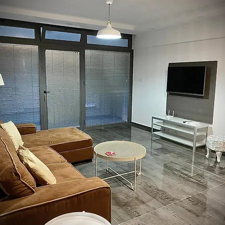 Flat On Mehmet Akif Street Appartement Nicosie