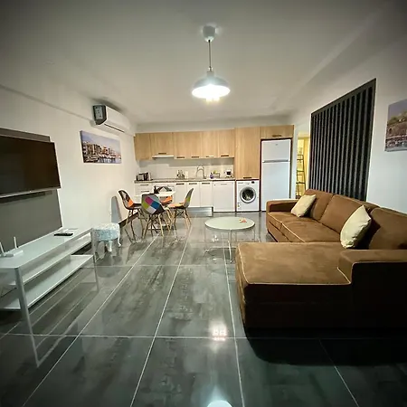 Apartament Flat On Mehmet Akif Street Nikozja