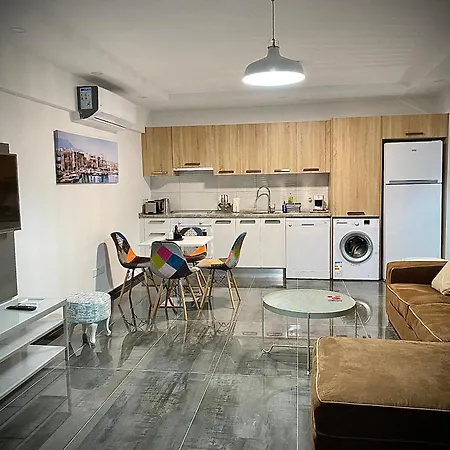 Apartament Flat On Mehmet Akif Street *