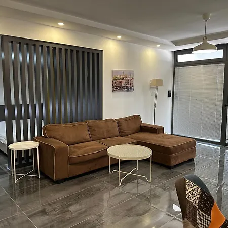 Flat On Mehmet Akif Street Nicosie